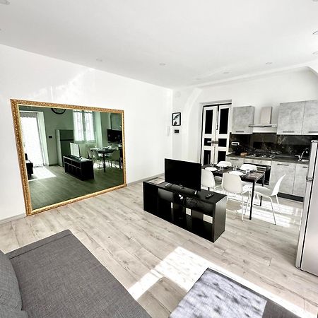Апартаменты Casa Chiarina - Centro Citta Турин Экстерьер фото